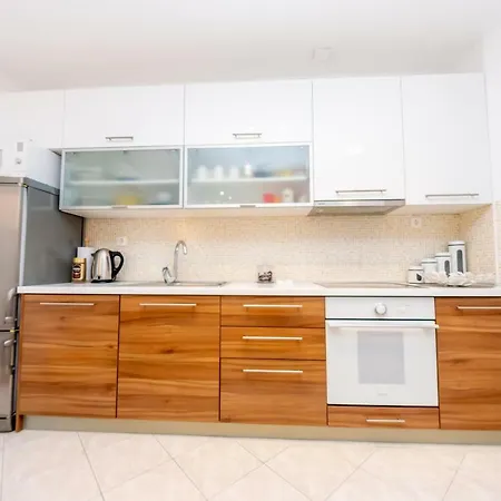 Apartment Boki *